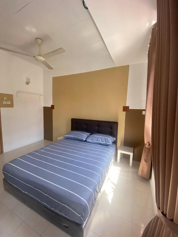 Comfy Sutera Seberang Jaya Villa Kampong Belah Dua Exteriör bild
