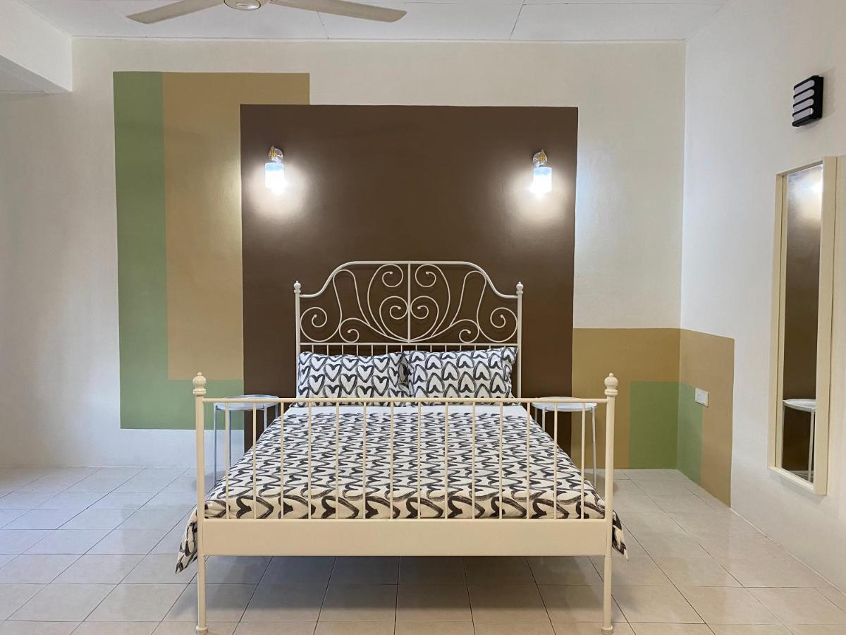 Comfy Sutera Seberang Jaya Villa Kampong Belah Dua Exteriör bild
