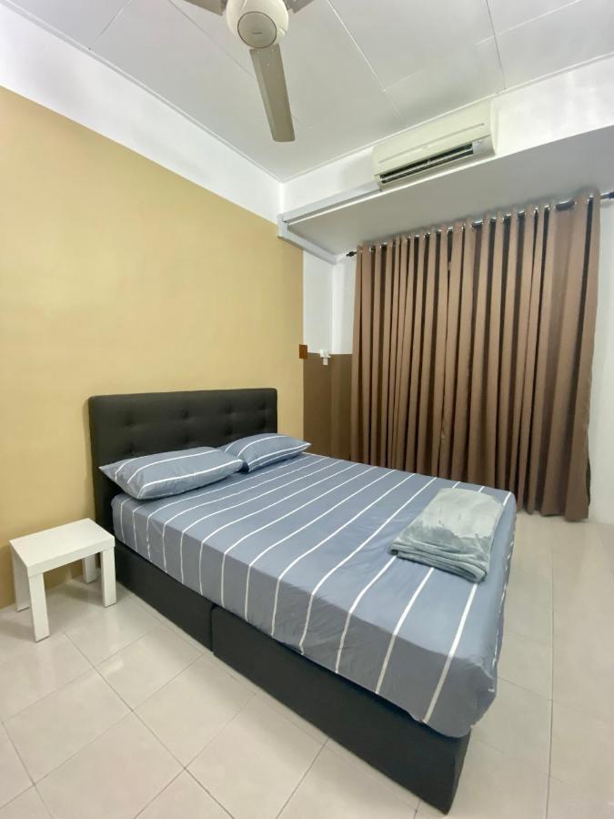 Comfy Sutera Seberang Jaya Villa Kampong Belah Dua Exteriör bild