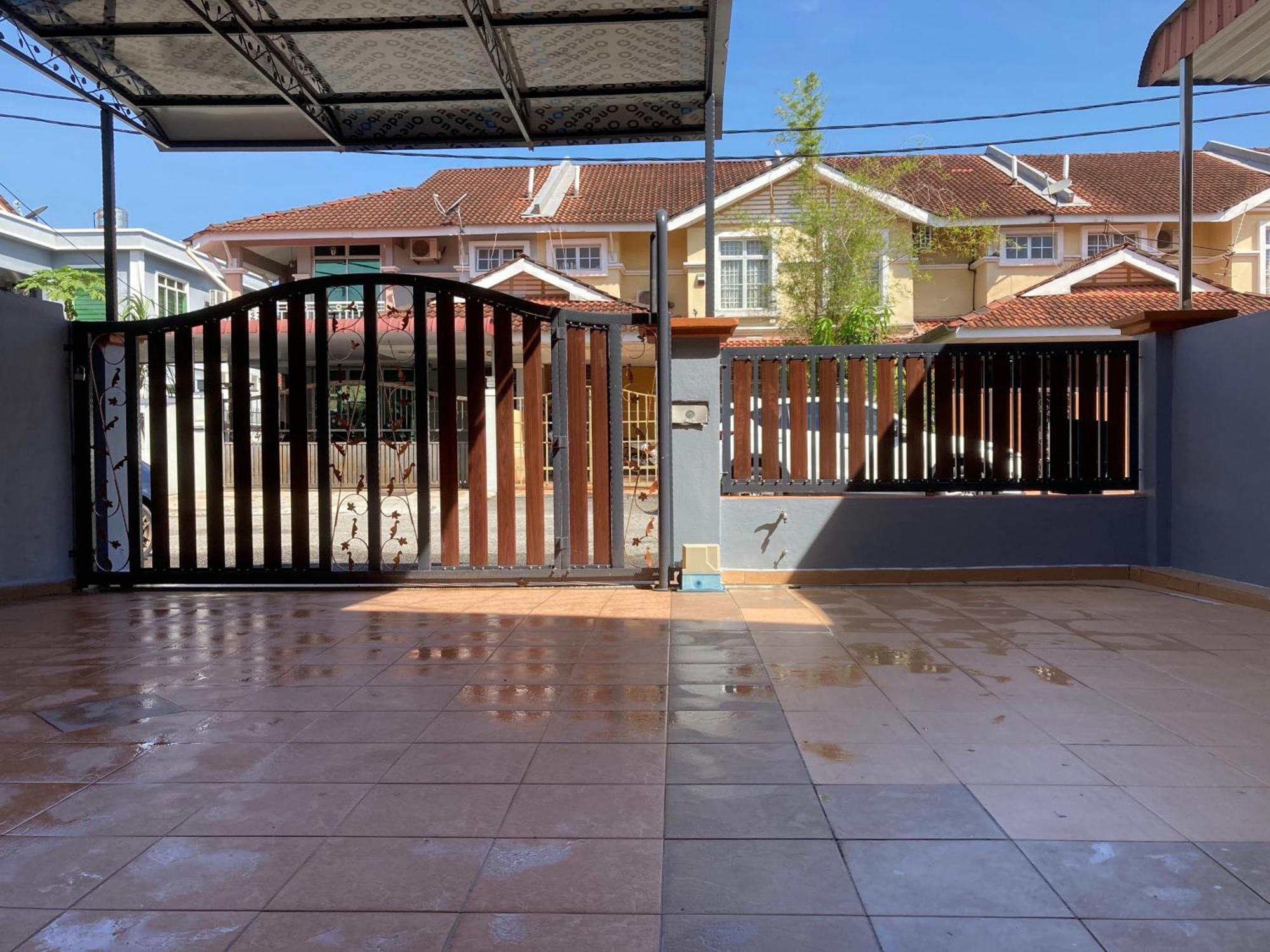 Comfy Sutera Seberang Jaya Villa Kampong Belah Dua Exteriör bild
